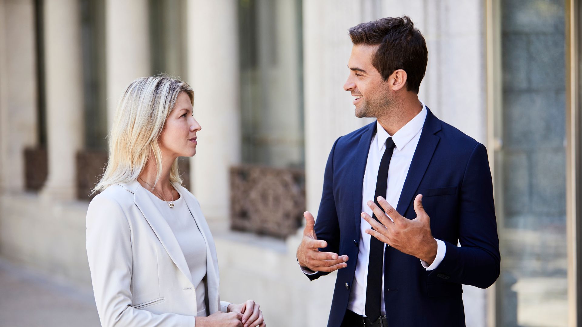 與情緒波動的員工溝通：建立強而有力的合作關係Communicating with emotional employees
